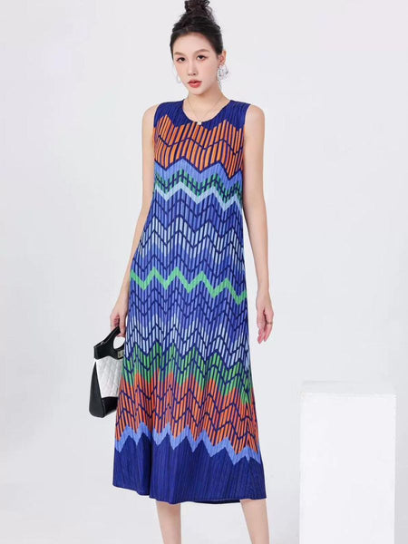 N240009 Printed Sleeveless Pleated Dress *Blue