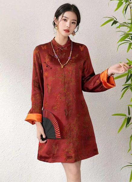 2240015 Long Sleeve Embroidered Silk Cheongsam *Red