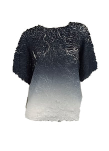 4250014 Gradient Color Pleated Top *Black