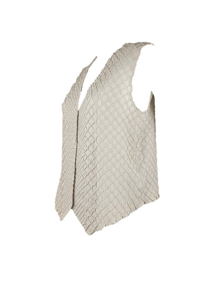4250019 Sleeveless Pleated Vest Top