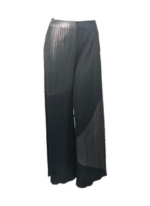 4250023 Wide Leg Pleated Pants *Black