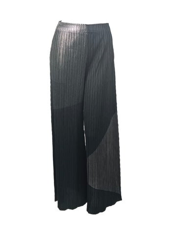 4250023 Wide Leg Pleated Pants *Black