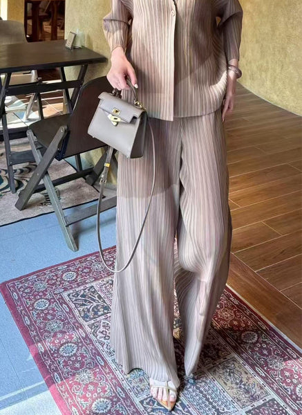 4250023 Wide Leg Pleated Pants *Brown