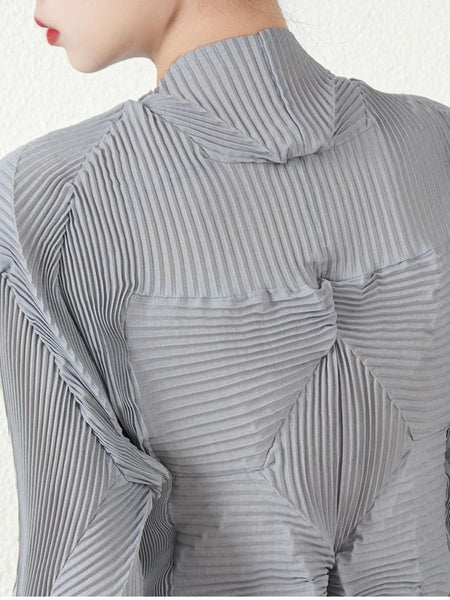 N240008 Irregular Long-Sleeve Pleated Top *Grey