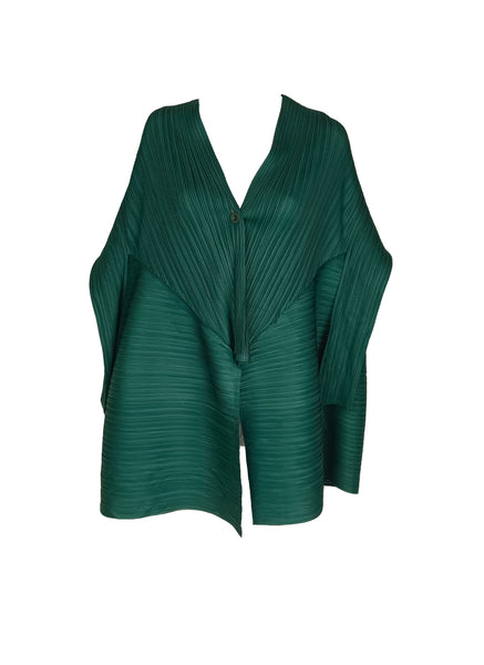 8230044 Pleated Cape *Green