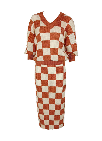 9240015 V-Neck Checked Pleats Top & Skirt Set *Orange