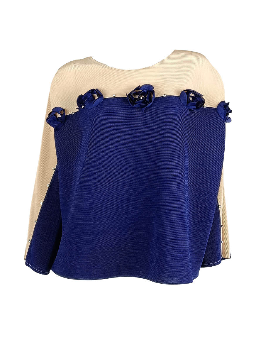 D240019 Long Sleeve Floral Diamond Pleated Top