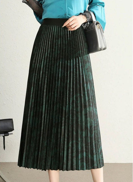 N240015 Printed Pleated Long Skirt *Last Piece