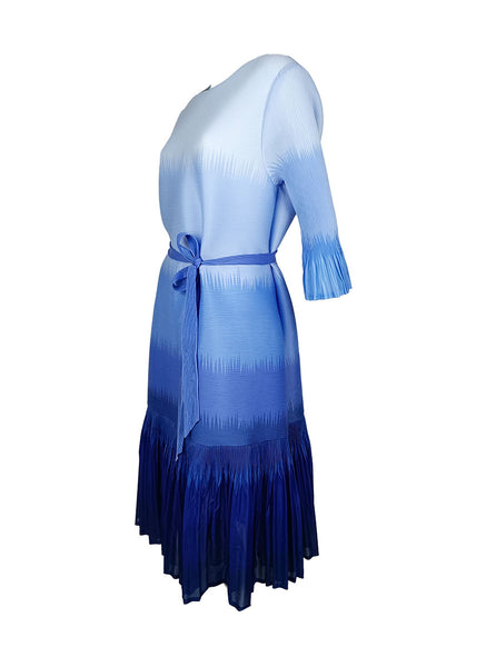 N240029 Trumpet Sleeved Pleats Dress *Blue