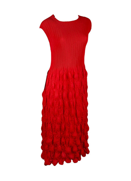 O240002 Bubble Pleated Dress *Red