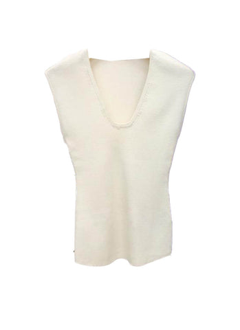 O240012 U-Neck Sleeveless Knitted Top *Beige