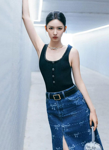 O240027 Knitted Sleeveless Top *Black