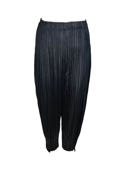 8220028 Bottom Button Pleats Pants *Preorder